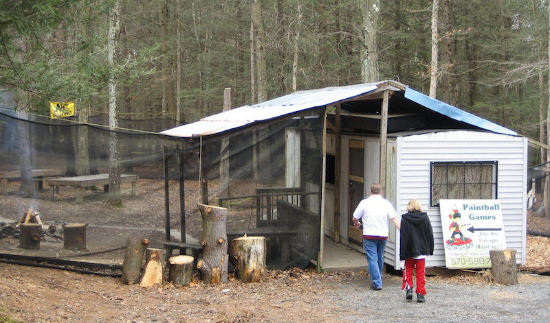prepper survivalist cabin